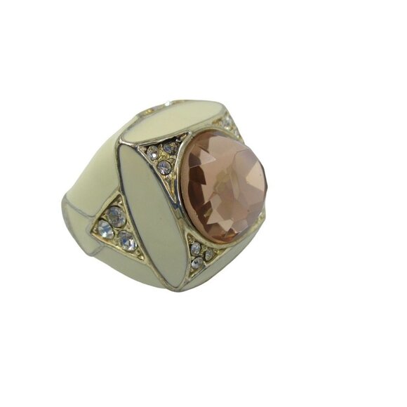 Vintage Cream and Gold Ring with Pink Gemstone - Picture 2 of 8